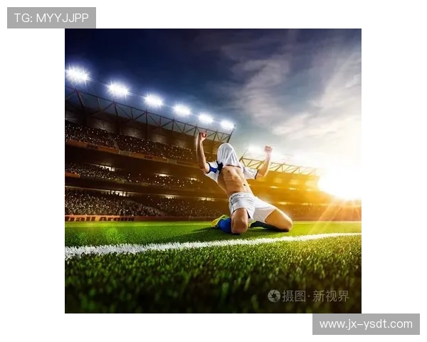 全球足球明星精彩瞬间全景展示与背后故事揭秘