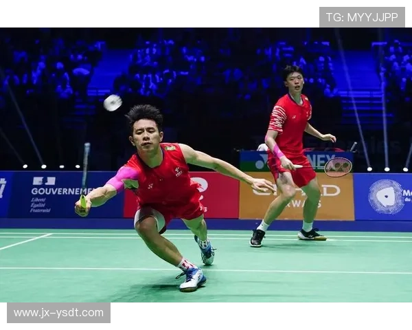 成都羽毛球队在世界锦标赛上的辉煌突破与发展历程回顾 成都羽毛球队在世界锦标赛上的辉煌突破与发展历程回顾